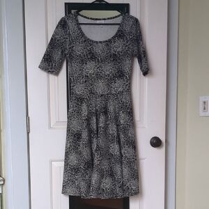LuLaRoe Black and White Fit and Flare Midi Dress Scoop Neck